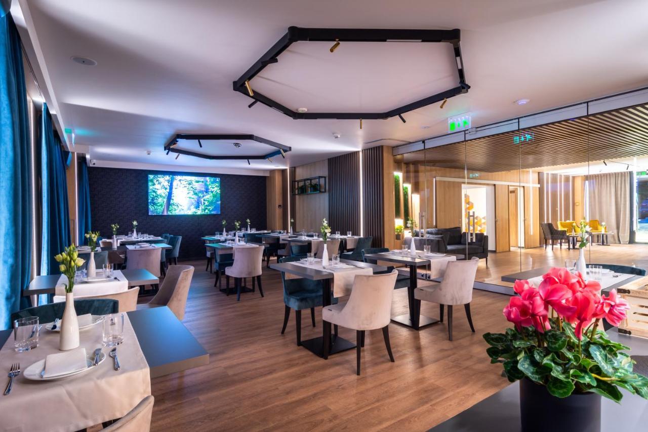 Aparthotel Nox Cluj-Napoca Ngoại thất bức ảnh