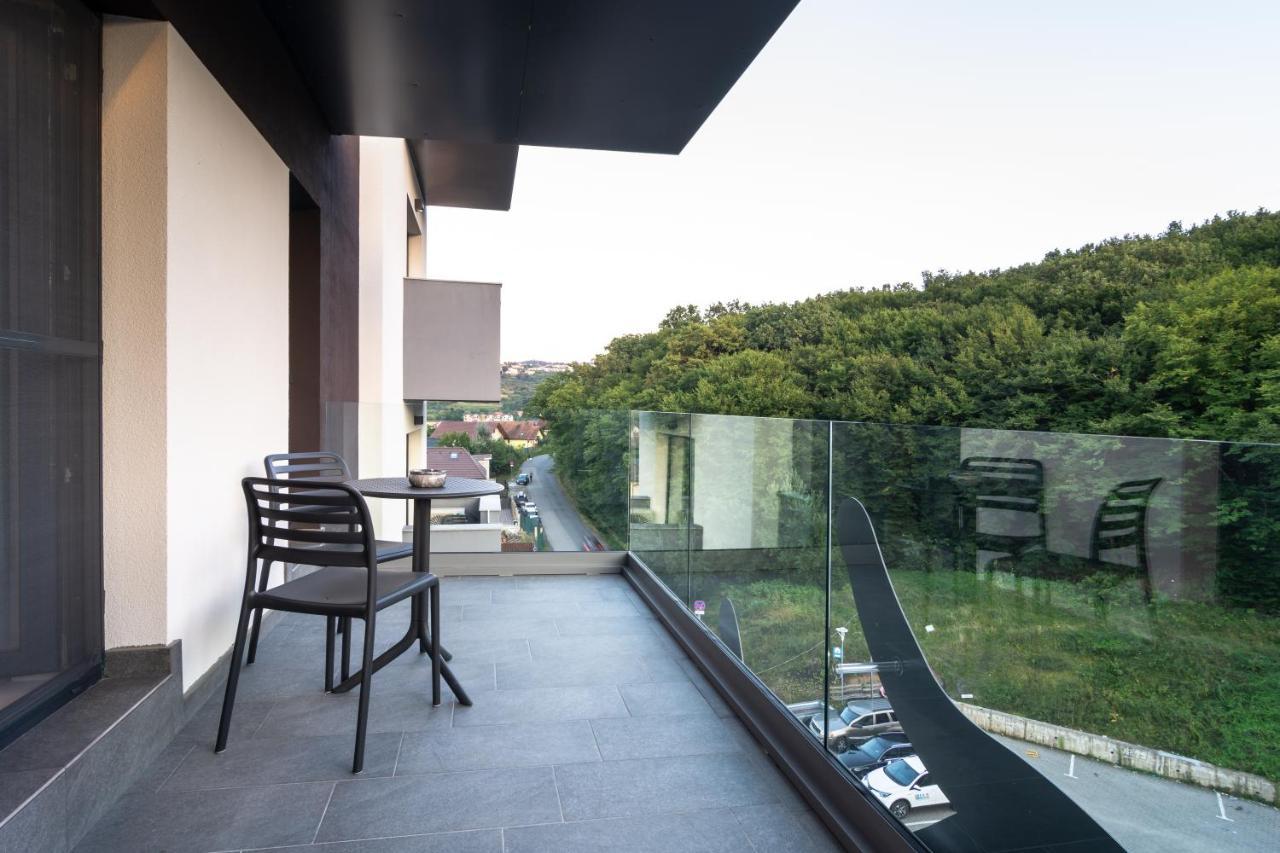Aparthotel Nox Cluj-Napoca Ngoại thất bức ảnh