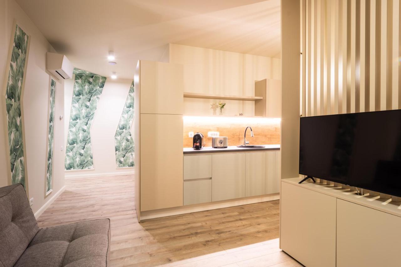 Aparthotel Nox Cluj-Napoca Ngoại thất bức ảnh